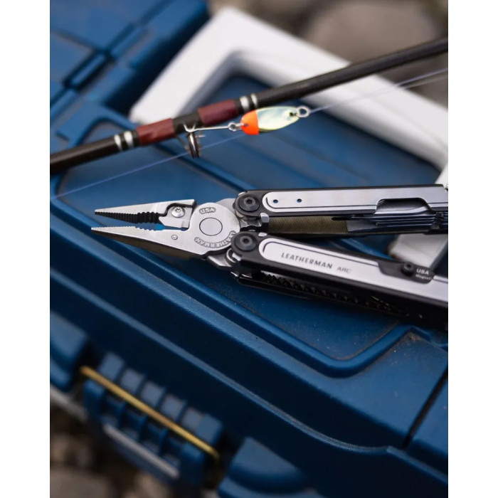 Мультитул Leatherman ARC, нейлоновий чохол, біти 