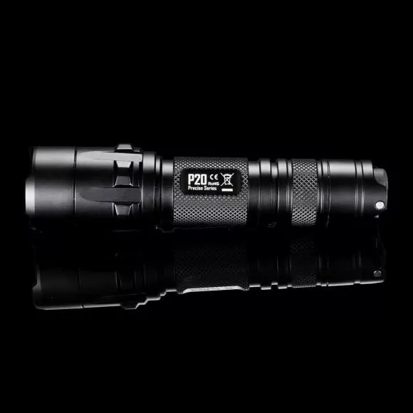 Ліхтар Nitecore P20 