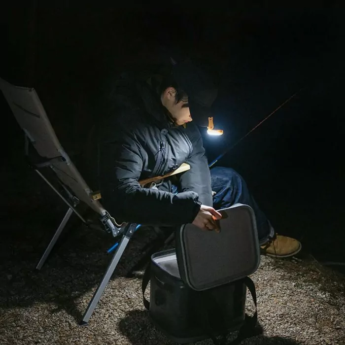 Ліхтар з кліпсою Naturehike NH21ZM013, бежевий 
