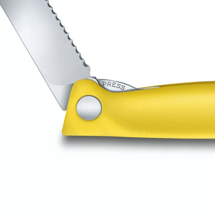 Кухонний ніж Victorinox SwissClassic Foldable Paring 11 см 