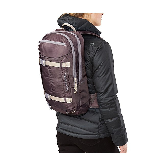 Рюкзак Dakine Women's Mission Pro 18L Amethyst 