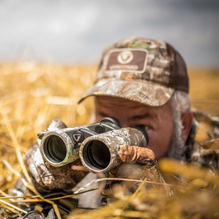 Бінокль Vanguard Endeavor ED 10x42 WP Realtree Edge (Endeavor ED 1042 RT) 