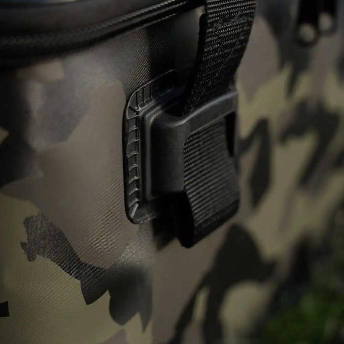 Термосумка Avid Carp Stormshield Pro Coolbag Large 