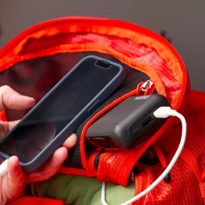 Повербанк Nebo 20K Powerbank w/Digital Display, 20 000 mAh (NB NEB-PBK-0029-G) 