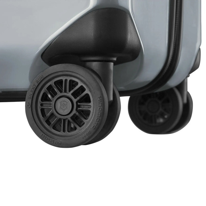 Валіза Victorinox AIROX/Silver Середня 