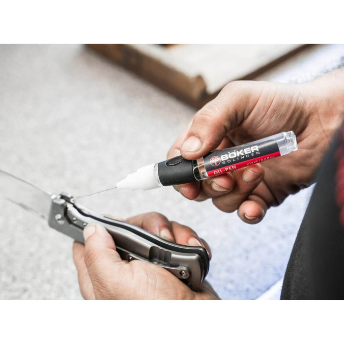 Фірмова доглядова олія для ножів Boker Oil Pen 2.0