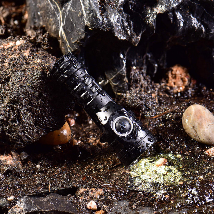 Ліхтар Wuben E6 