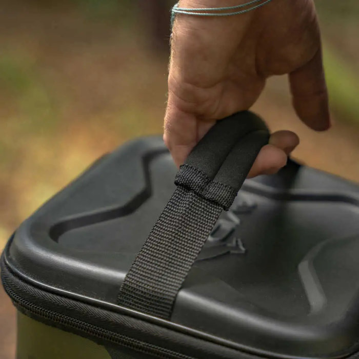 Термосумка Avid Carp Stormshield Pro Coolbag Small 