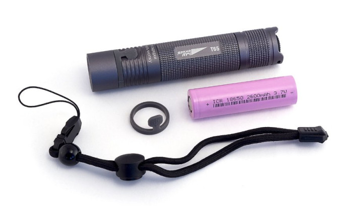 Ліхтар яскравий промінь YLP ESCORT T65 