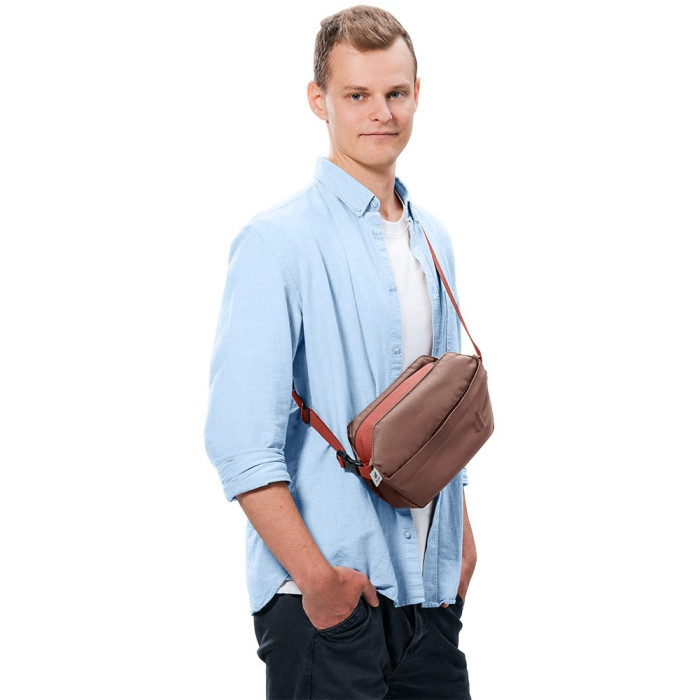 Сумка через плече DEUTER Passway 2 колір 6507 raisin-caspia 