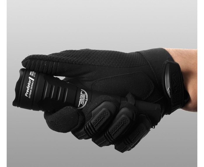 Ліхтар Armytek Predator v3 XP-E2 Green 