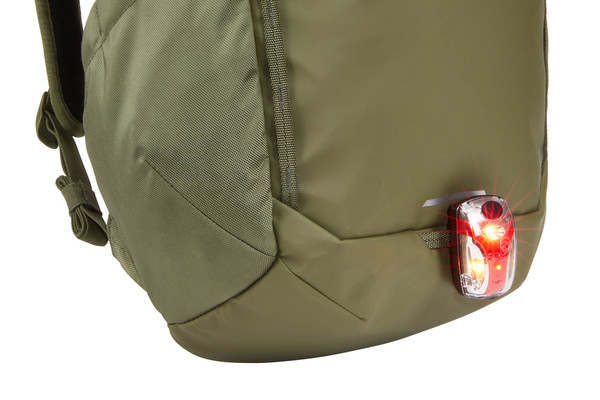 Рюкзак THULE Chasm 26L TCHB - 115 Olivine 