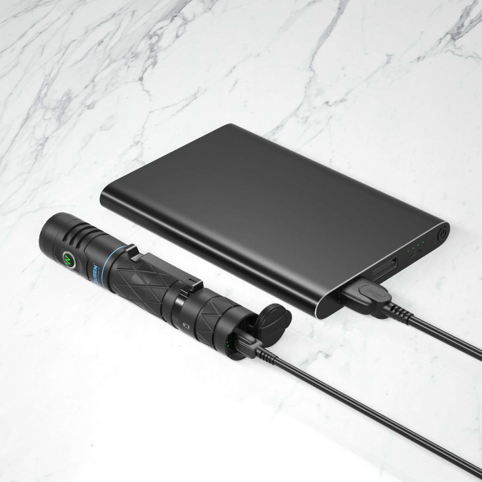 Ліхтар Wuben E12R black 