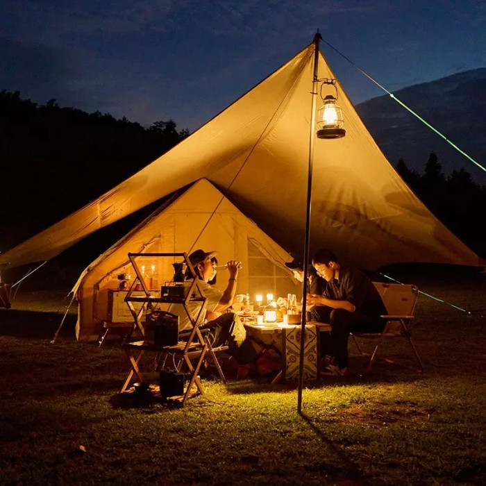 Тент для кемпінгу Naturehike Moraine NH19TM004, 150D /Silver Coated, 680х576 см, сірий (з двома стійками) 