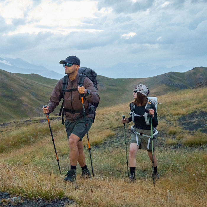 Комплект із трекінгових палиць карбонових телескопічних, 2 шт Naturehike CNK2550DS015, 61–135 см, зелений