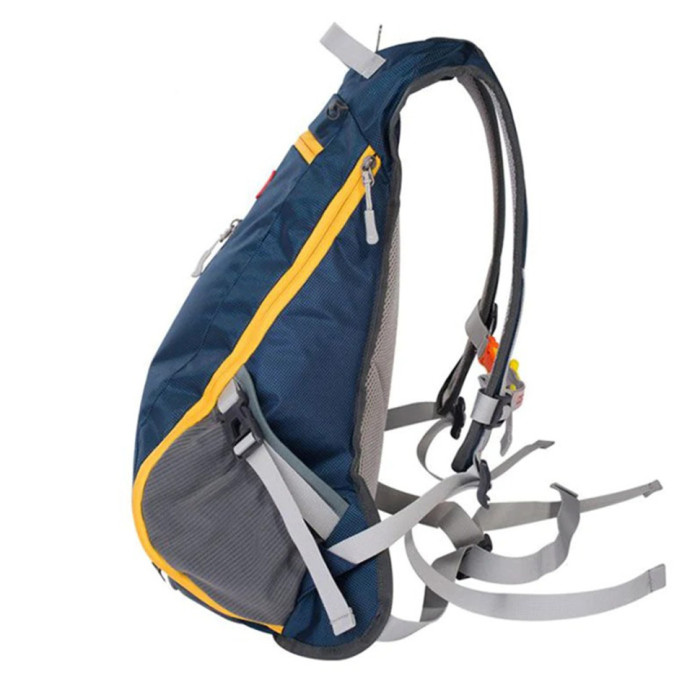 Велорюкзак з чохлом для шолома Naturehike 15 л sky blue NH15C001-B, блакитний 