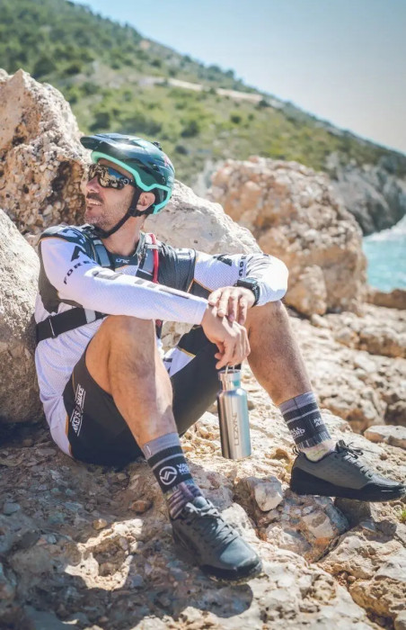 Фляга Lezyne CLASSIC STAINLESS BOTTLE Сталевий Y13 