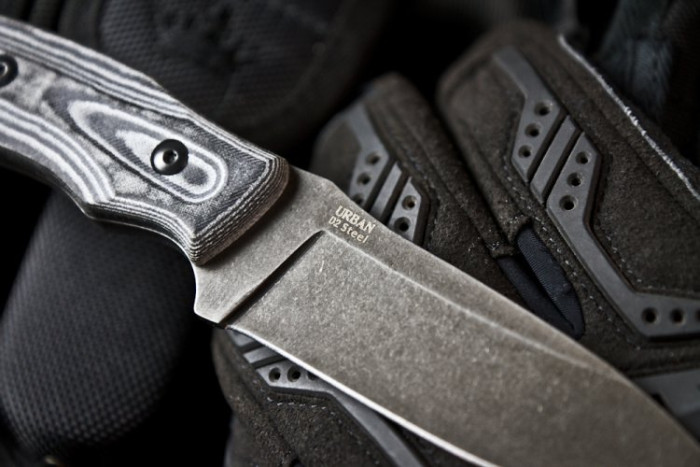 Ніж Kizlyar Supreme Urban сірий, сталь D2, рукоять микарта 