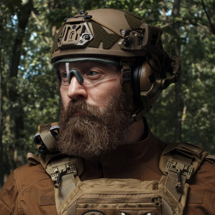 Тактичний ліхтар на шолом Night Evolution LT-09-T з 4-ма світлодіодами. Койот 