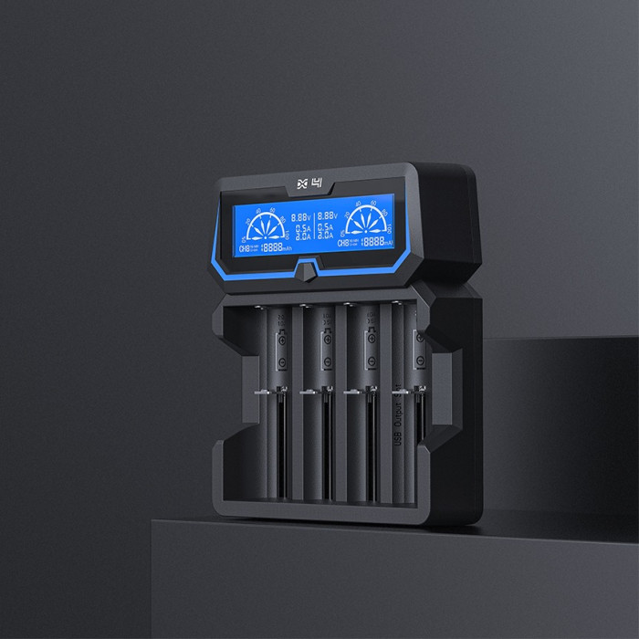 Зарядний пристрій Xtar New X4 