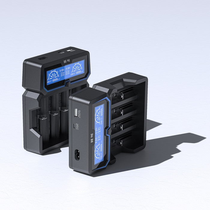 Зарядний пристрій Xtar New X4 