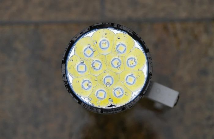 Ліхтар з мікродуговим оксидуванням AceBeam X75 MAO XHP 70.3 