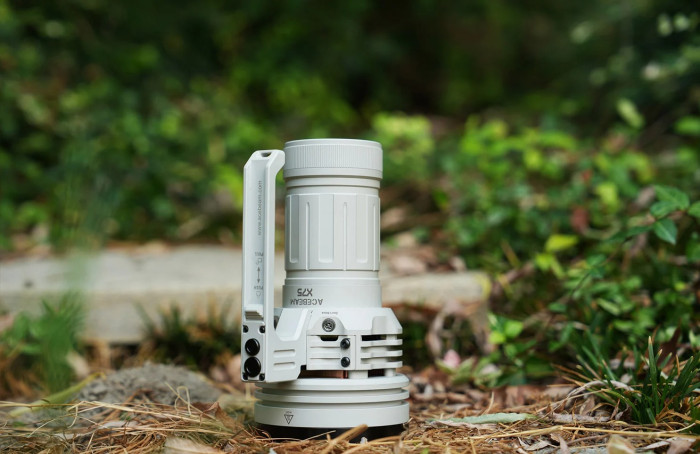 Ліхтар з мікродуговим оксидуванням AceBeam X75 MAO XHP 70.3 