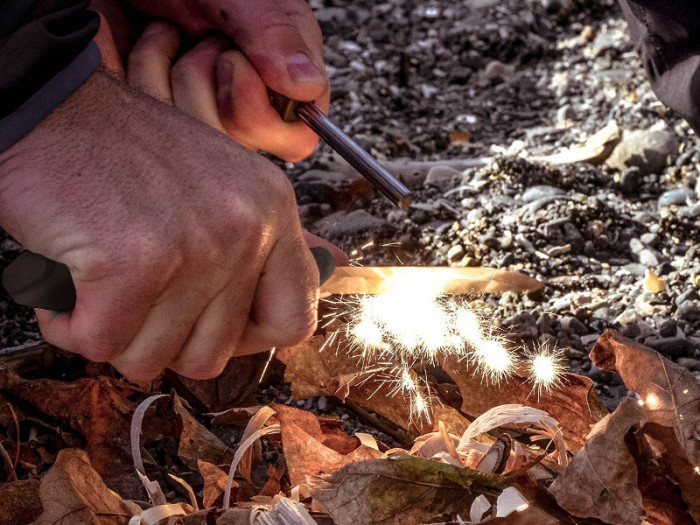 Ніж Morakniv BushCraft Survival, нерж. сталь, чорний 