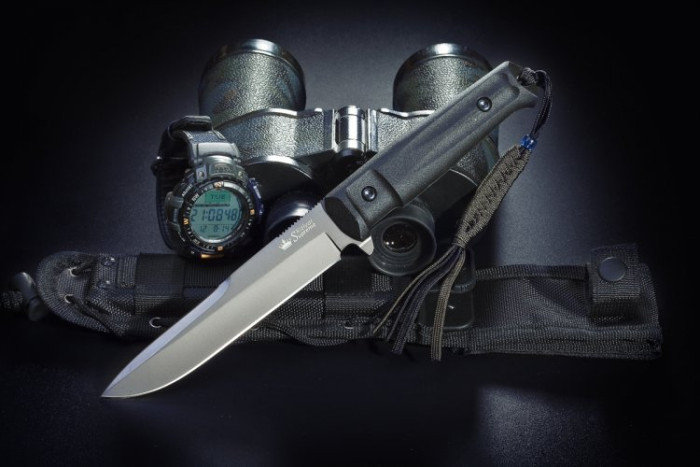 Ніж Kizlyar Supreme Alpha сірий титан, сталь AUS8, чорні піхви 