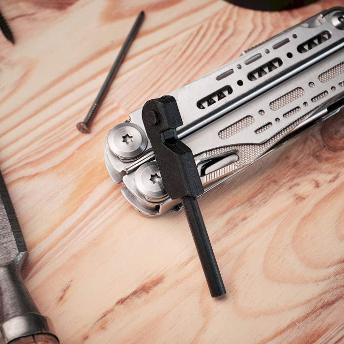 Мультитул HX Outdoors GQ-22A 