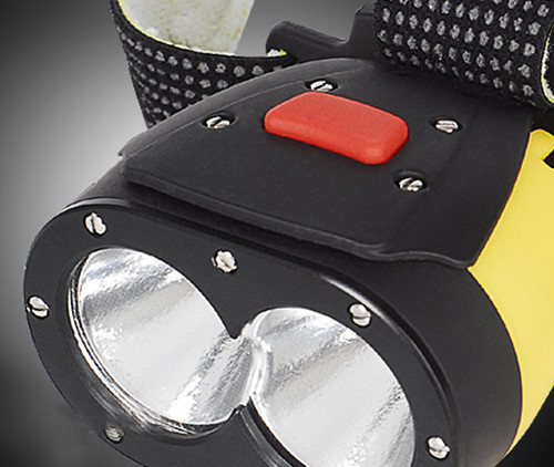 Ліхтар налобний Travel Extreme Hawk 