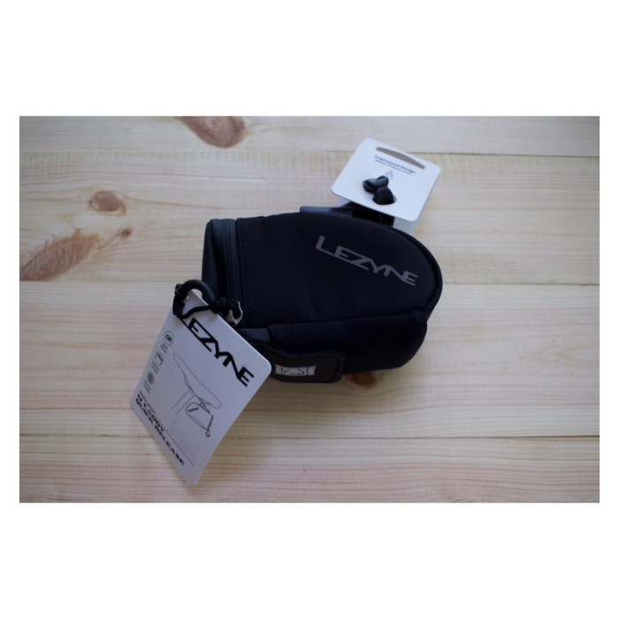 Підсідельна сумка Lezyne M-CADDY QR 0,4 л Y13 чорна 