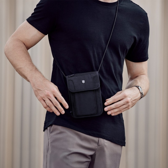 Сумка-гаманець Victorinox Travel TRAVEL ACCESSORIES 5.0/Black 