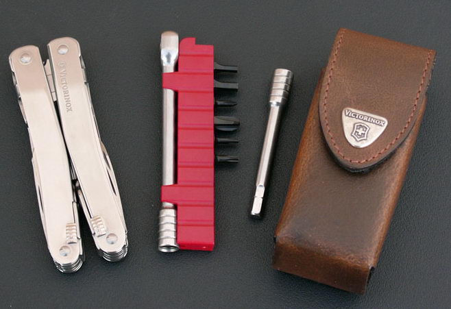 Багатофункціональний інструмент Victrorinox Swiss Tool Spirit, X Plus, Ratchet, 105 mm 