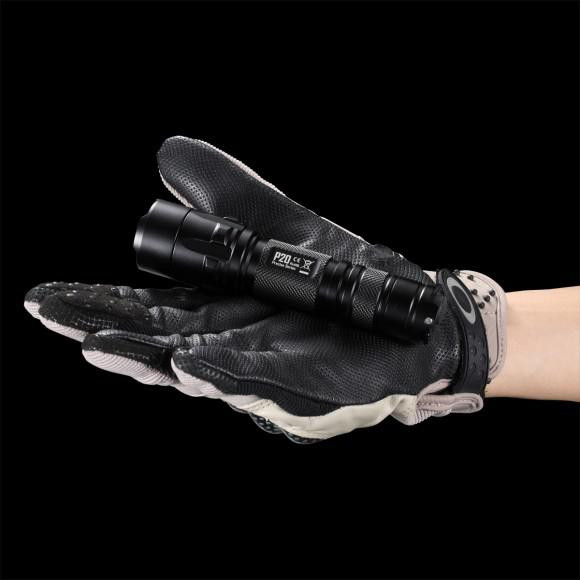 Ліхтар Nitecore P20 