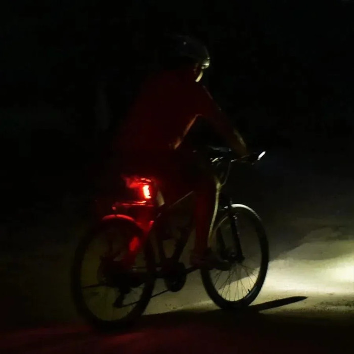 Велофара Wuben B2, чорний 