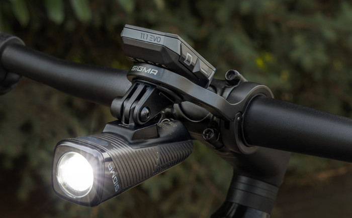 Ліхтар Sigma Sport Buster 800 