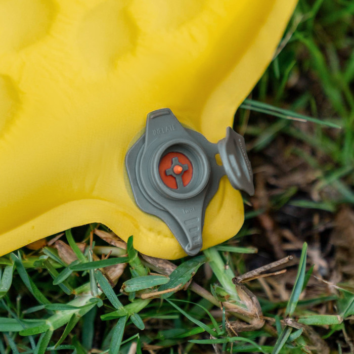 Матрац туристичний надувний одномісний Naturehike CNK2550WS033, 183x53x3.5 см, жовтий, овальний