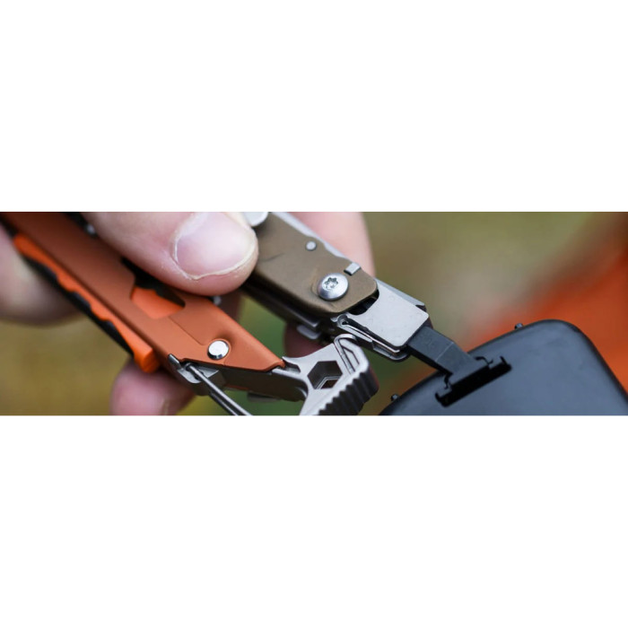 Мультиінструмент Leatherman Signal Mesa Verde 