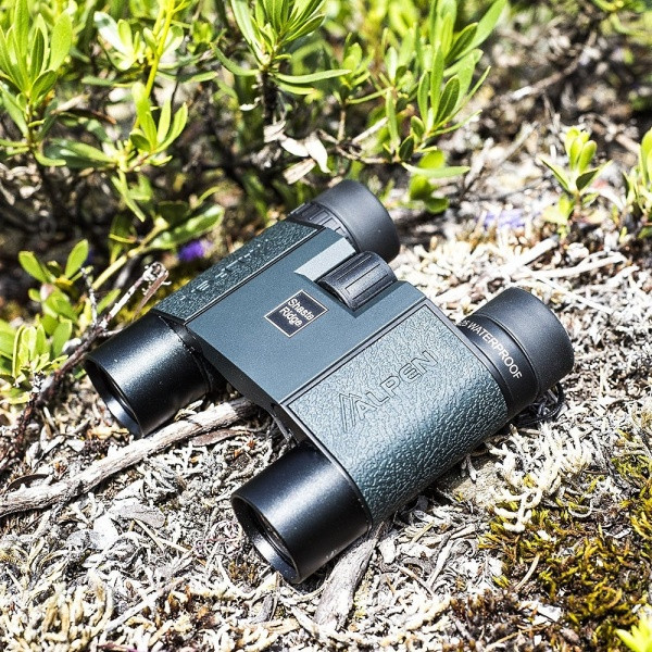 Бінокль Alpen Shasta Ridge II 10x25 WP 