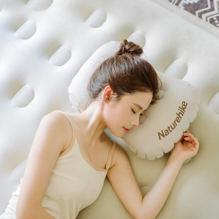 Подушка надувна ультралегка Naturehike NH17T013-Z, 42х32 см, бежева 