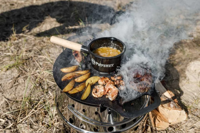 Підставка під жарівню для планчі Petromax Cooking Support for Atago Griddle Plate 