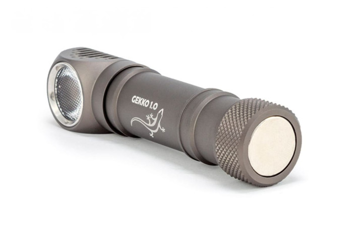 Ліхтар яскравий промінь YLP GEKKO 1.0 