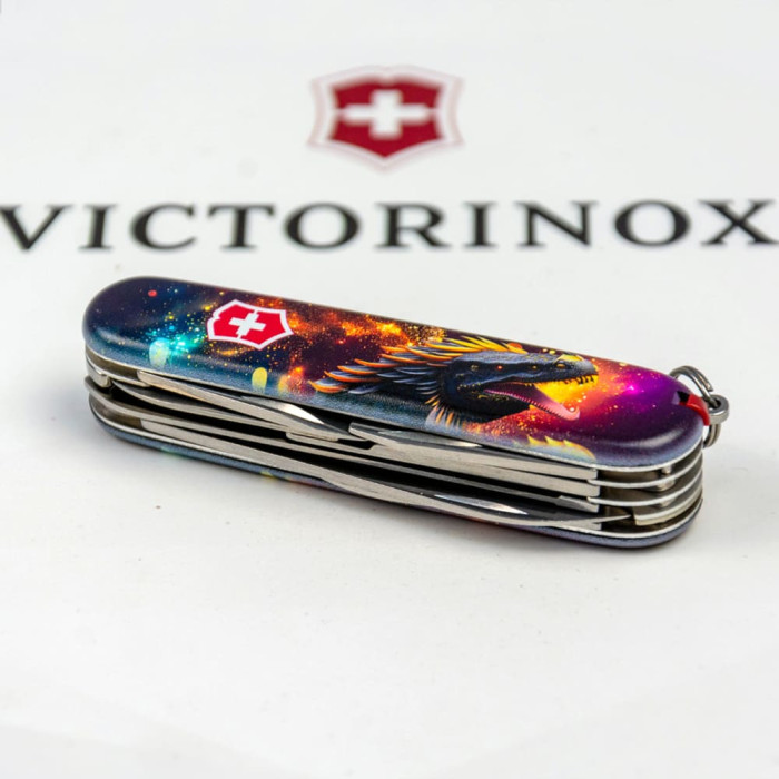 Складаний ніж Victorinox HUNTSMAN ZODIAC Зірковий дракон 1.3713.3.Z3220p 