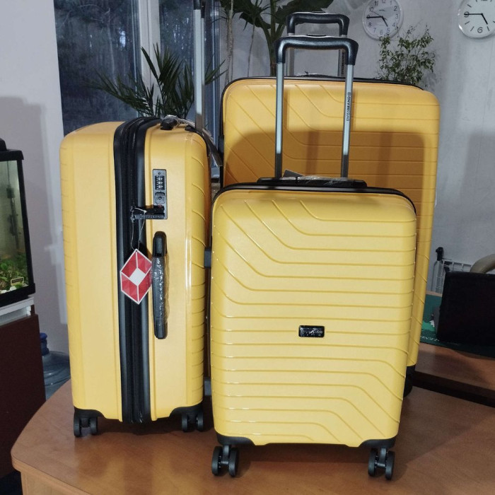 Валіза Swissbrand Eden (S) Yellow (SWB_LHEDE002S) 