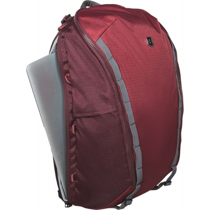 Рюкзак для ноутбука Victorinox Altmont Active/Burgundy Everyday Laptop 13 л (Vt602134) 