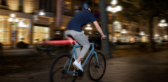 Ліхтар Sigma Sport Curve 