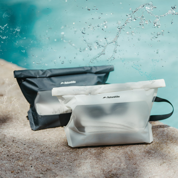 Водонепроникна косметичка Naturehike CNK2450XB021 Far Mountain, біла 