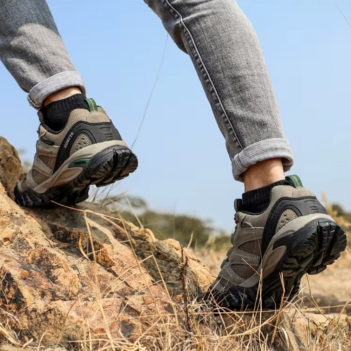 Кросівки чоловічі Humtto 110343A-2, Khaki, 43 