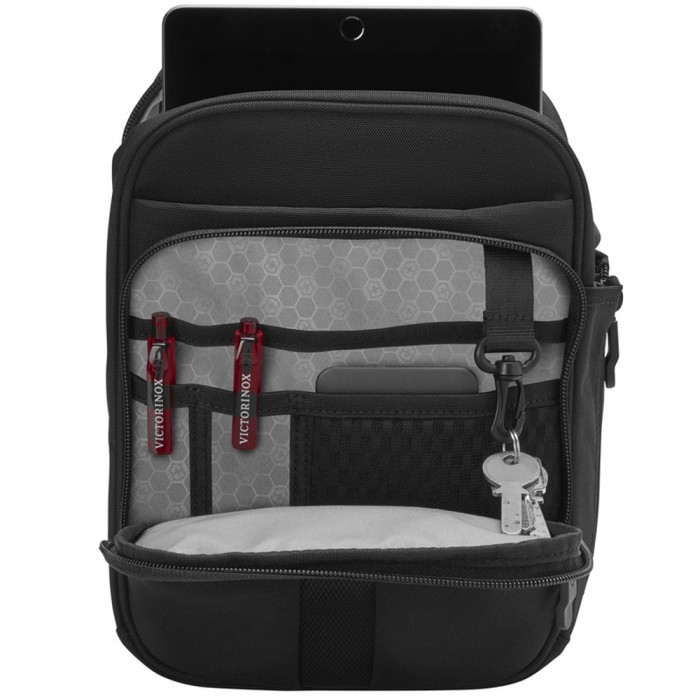 Чоловіча сумка Victorinox Travel TRAVEL ACCESSORIES 5.0/Black 